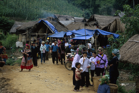 Sapa Coc Ly Market Tour Vietnam